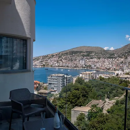 ホテル Teuta Sarandë