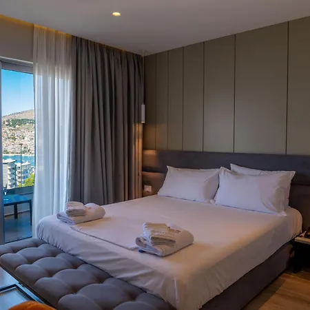 Teuta 4* Sarandë
