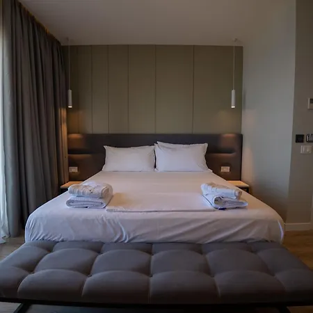Teuta Hotel